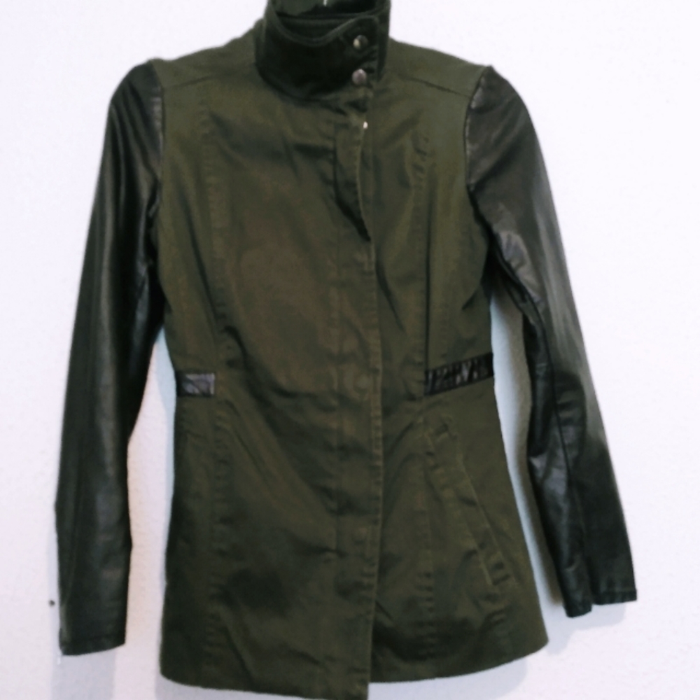 H & M Army Green Zip Snap Front Pocket Jacket sz 4